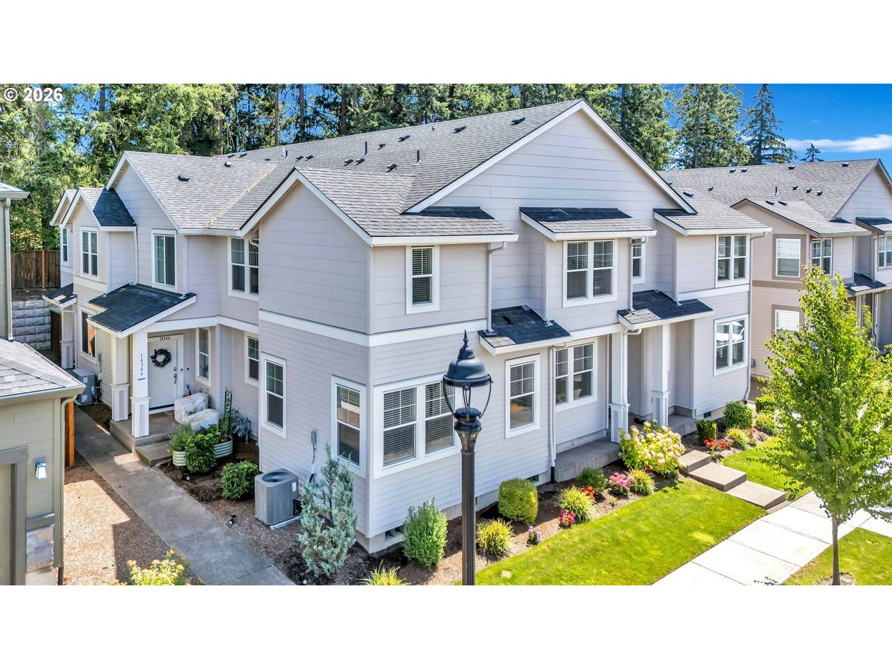 https://bt-photos.global.ssl.fastly.net/portland/1280_boomver_1_480719656-2.jpg