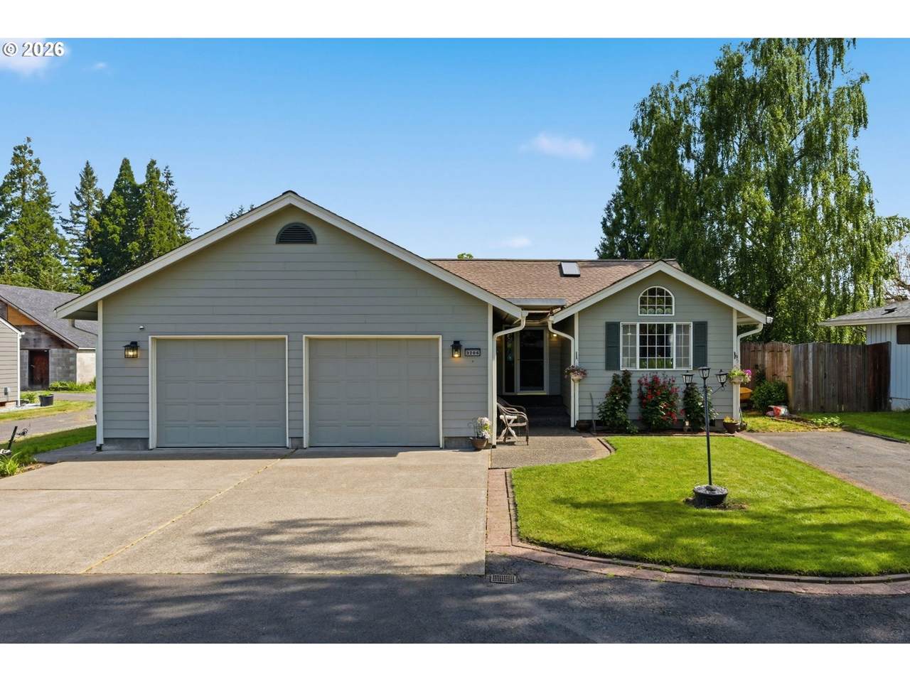 https://bt-photos.global.ssl.fastly.net/portland/1280_boomver_1_480750068-2.jpg