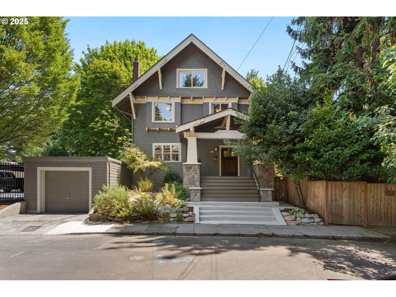 928 18TH Ave - Photo 1
