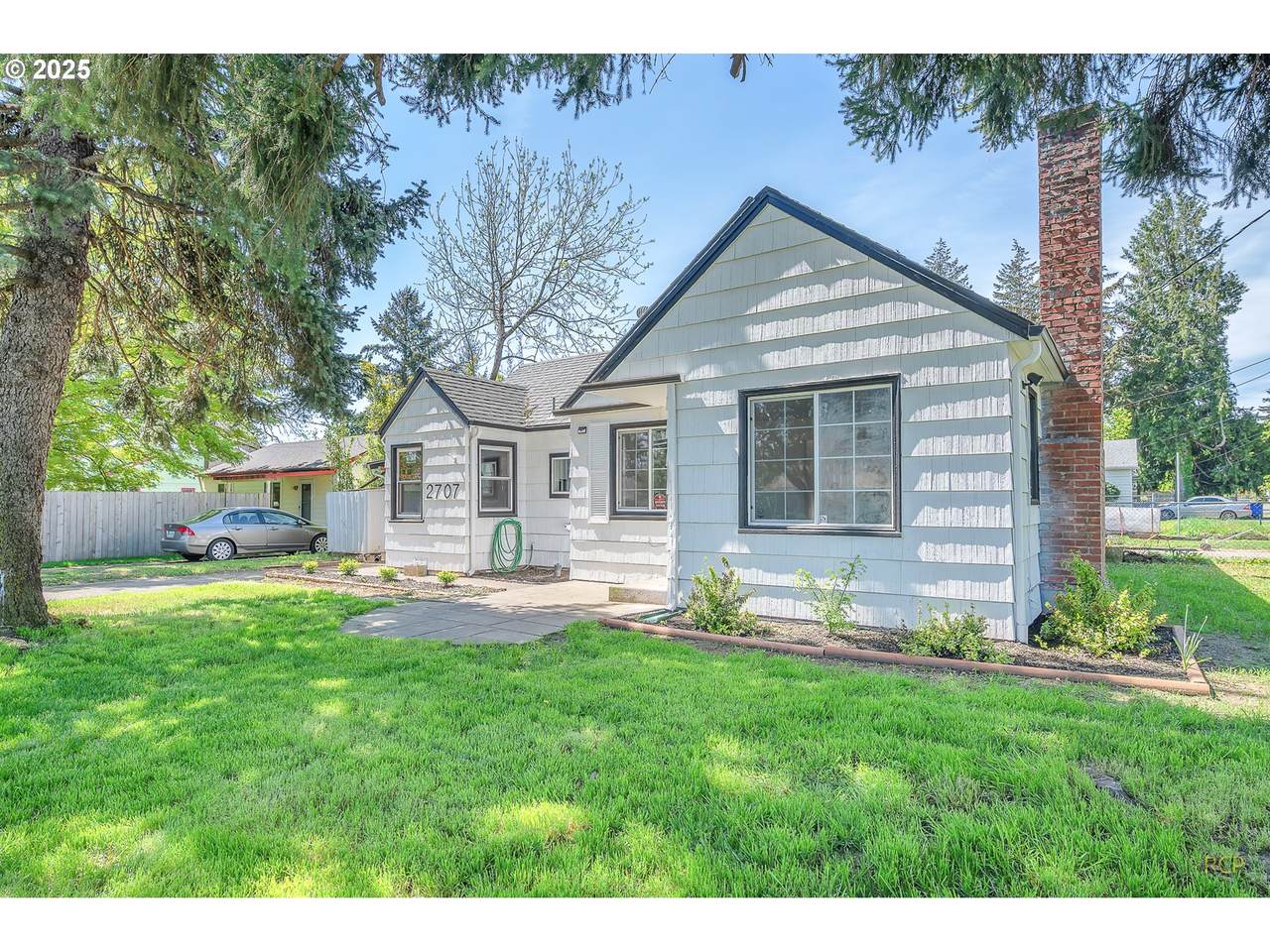 2707 115TH Ave - Photo 1