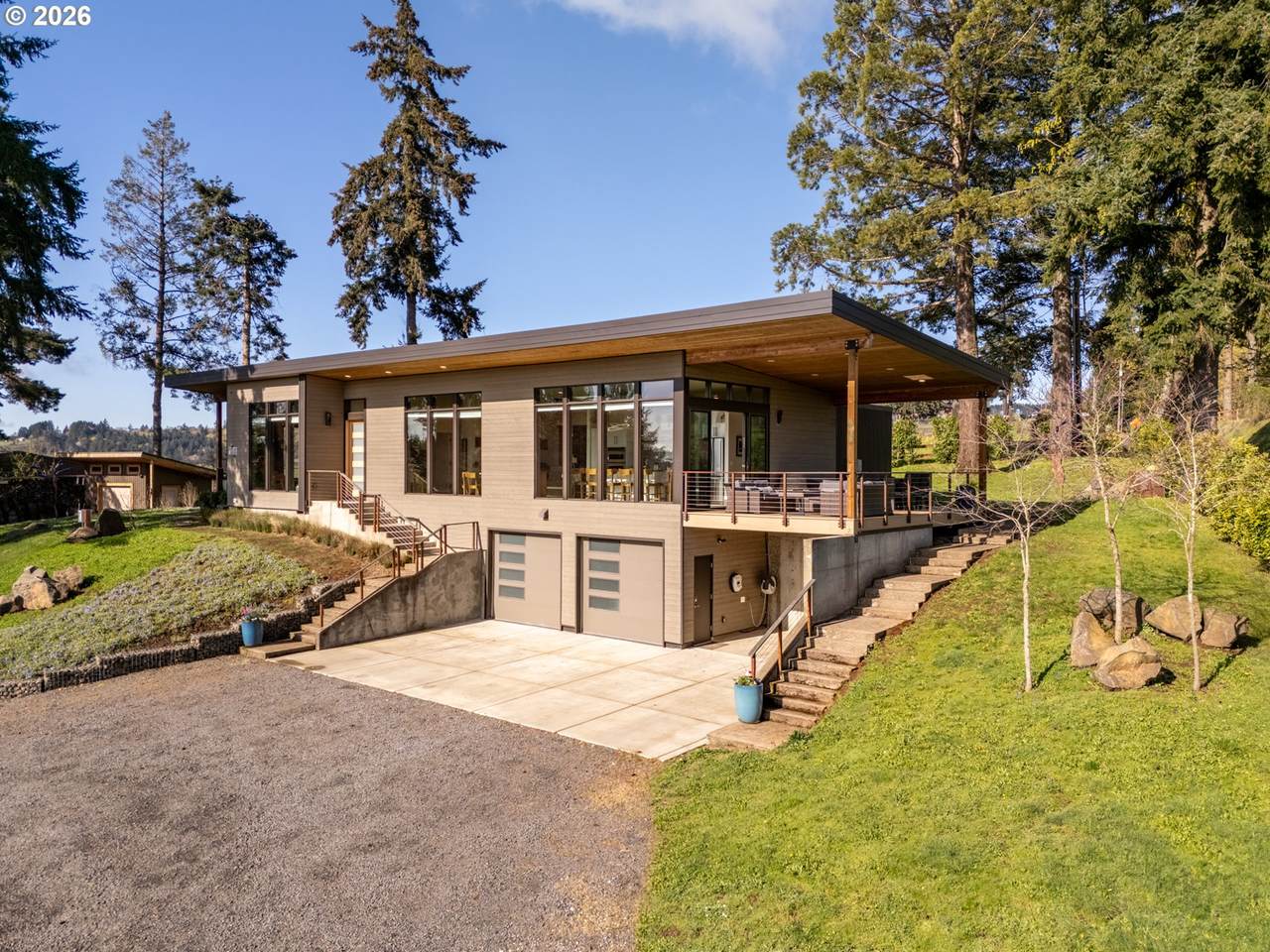 https://bt-photos.global.ssl.fastly.net/portland/1280_boomver_1_482504079-2.jpg