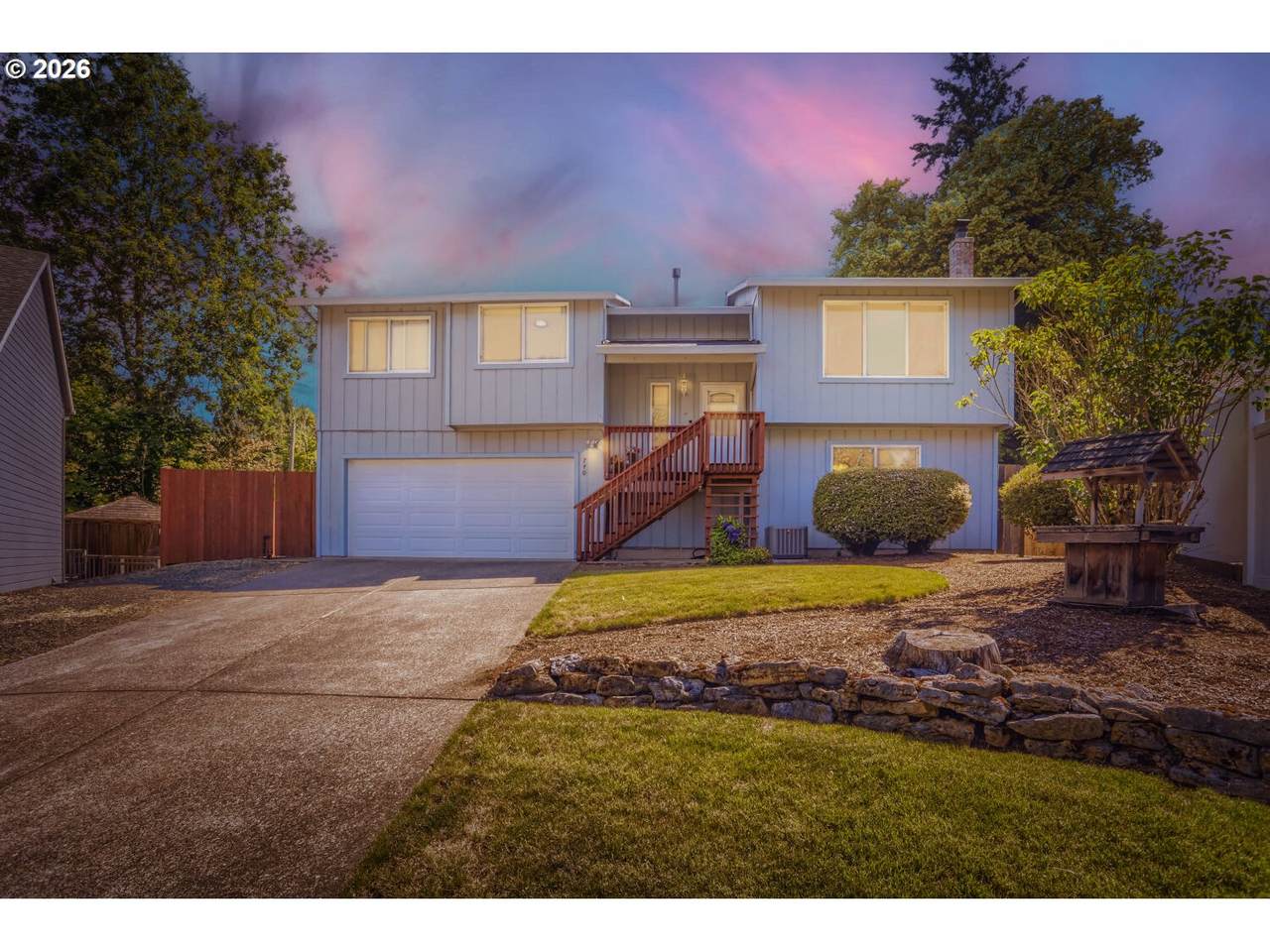 740 Camellia Ct - Photo 1
