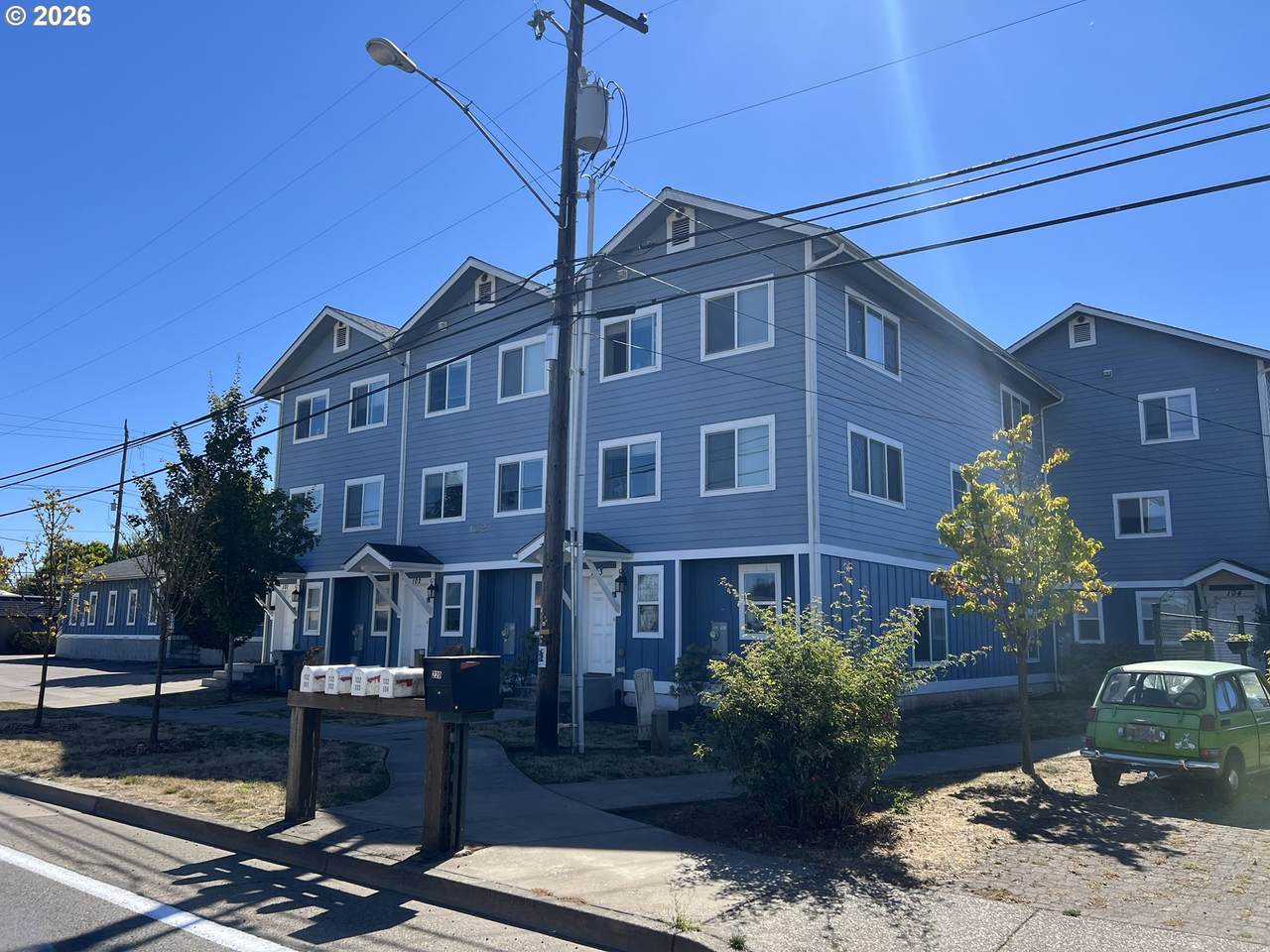 126 Avery Ave - Photo 1