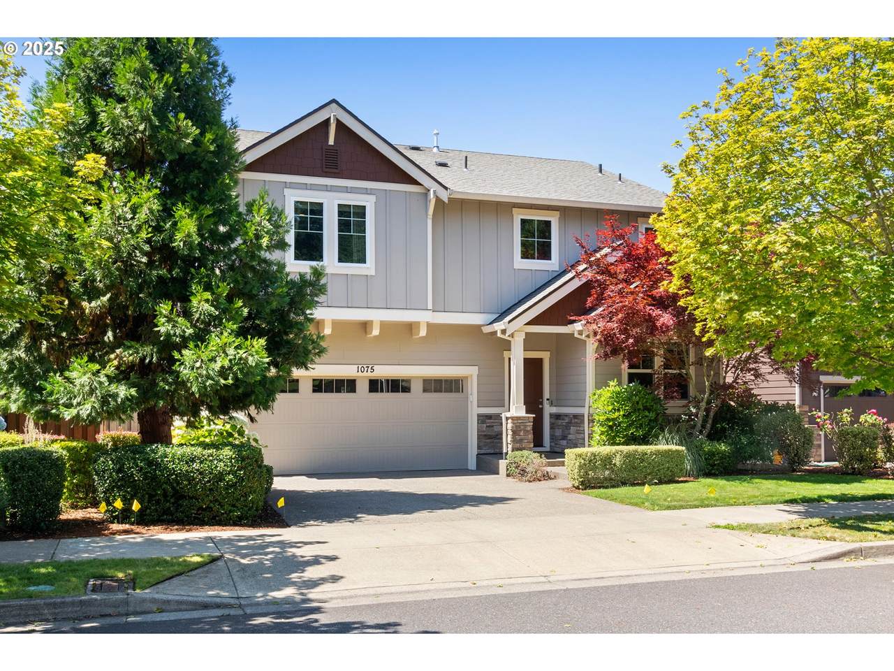 1075 Epperly Way - Photo 1