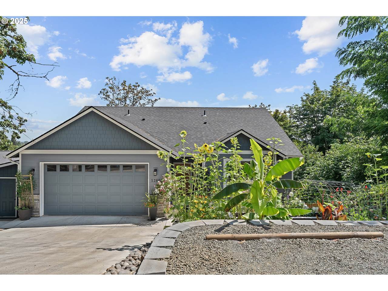 1280 Westwood Dr - Photo 1