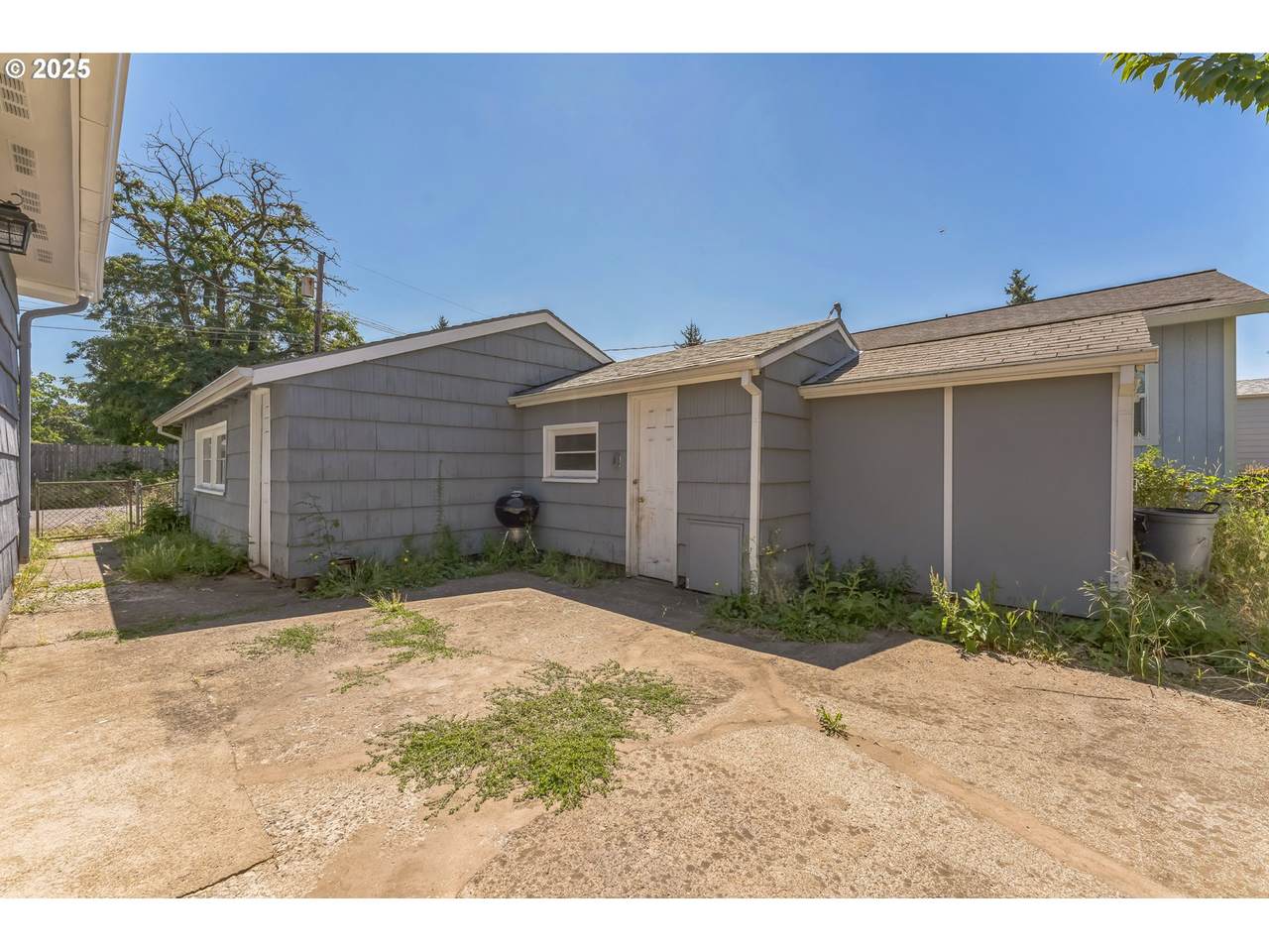 6536 Flavel St - Photo 1
