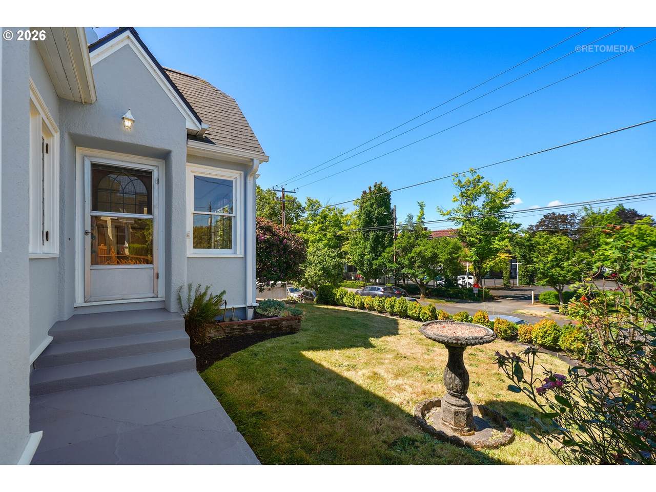 https://bt-photos.global.ssl.fastly.net/portland/1280_boomver_1_486860279-2.jpg