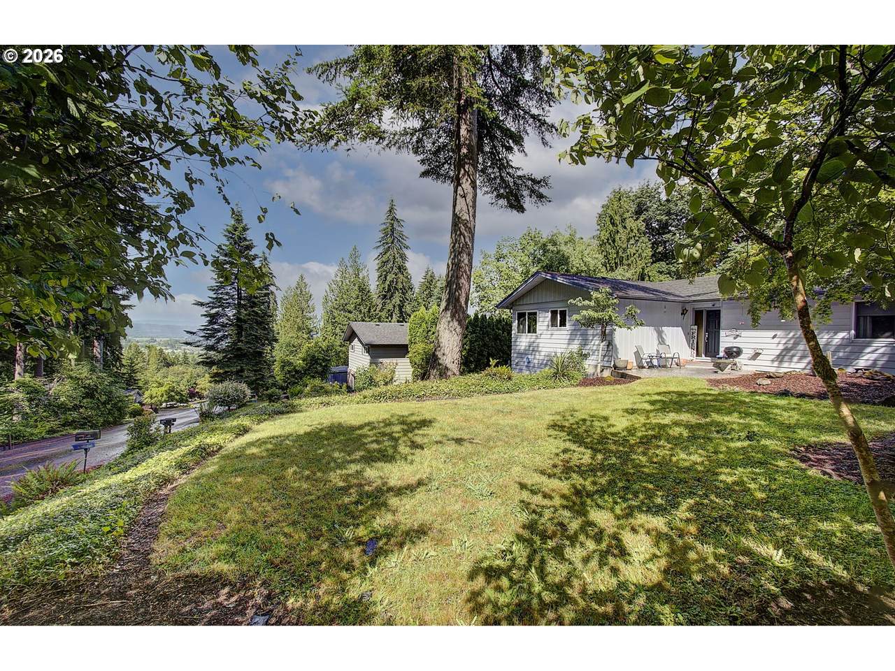 153 Monticello Dr - Photo 1