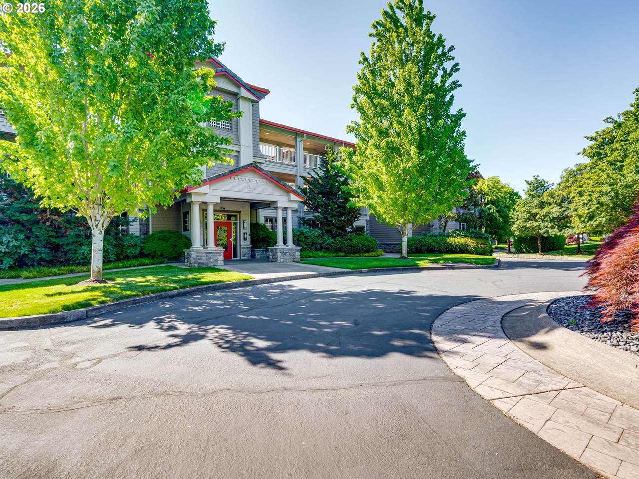 https://bt-photos.global.ssl.fastly.net/portland/1280_boomver_1_489384691-2.jpg