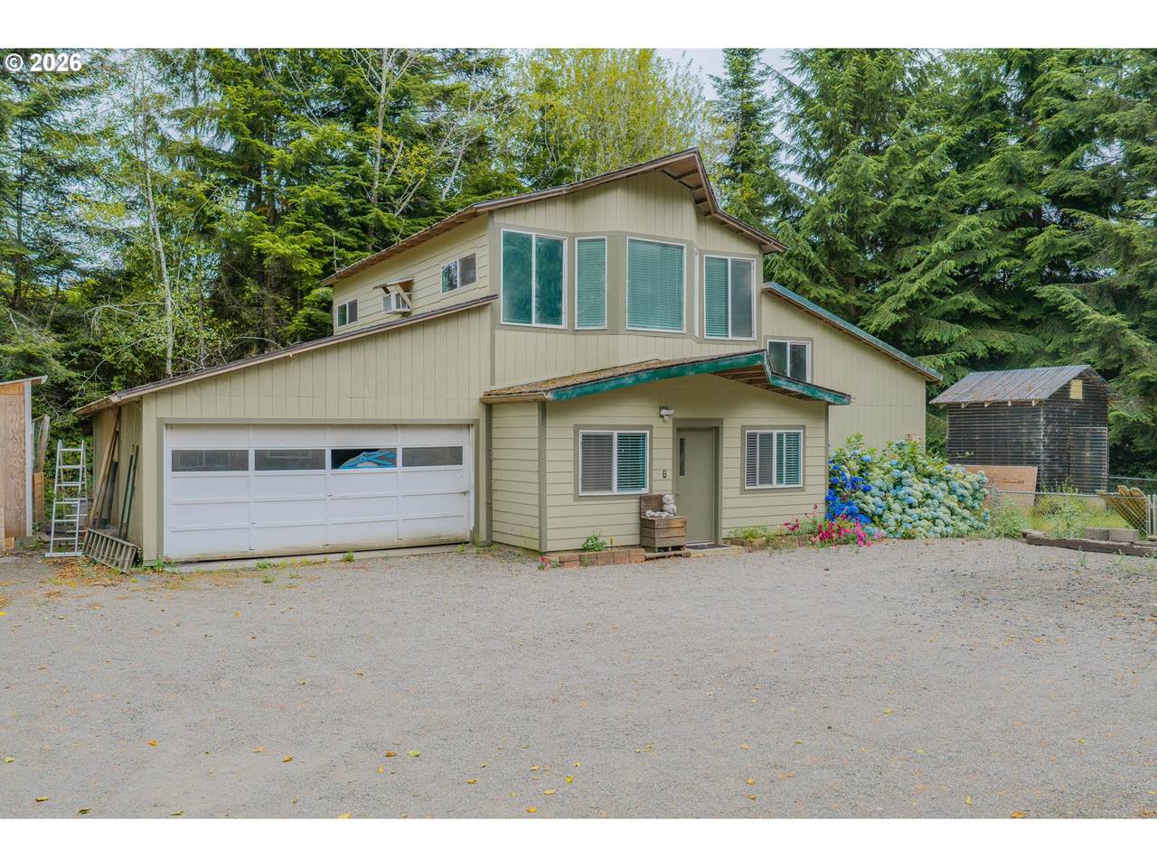2100 Shelley Rd - Photo 1