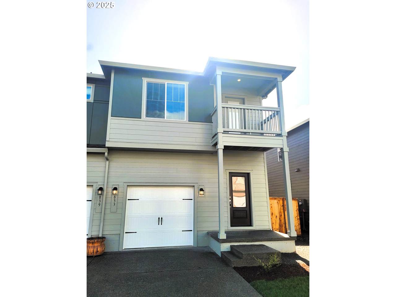 833 14TH St - Photo 1