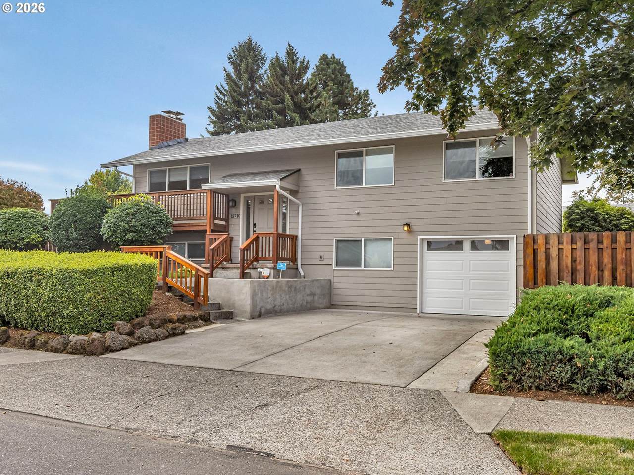 https://bt-photos.global.ssl.fastly.net/portland/1280_boomver_1_492659520-2.jpg