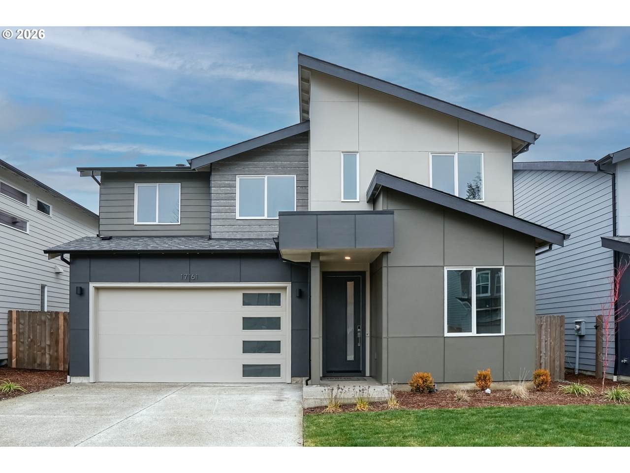 17161 Kalapuya Ln - Photo 1