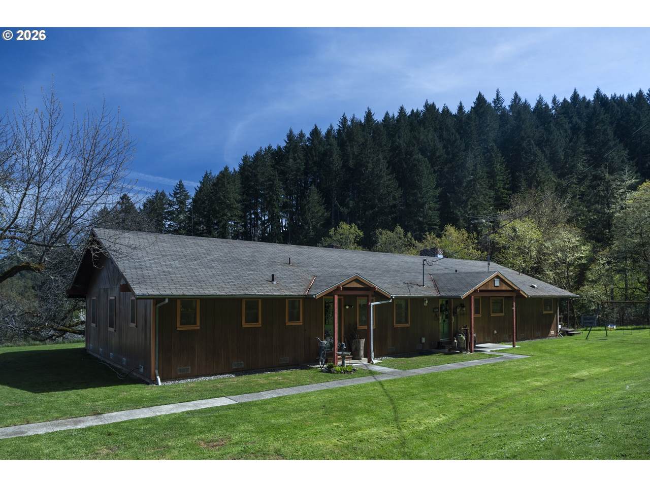 https://bt-photos.global.ssl.fastly.net/portland/1280_boomver_1_493365103-2.jpg