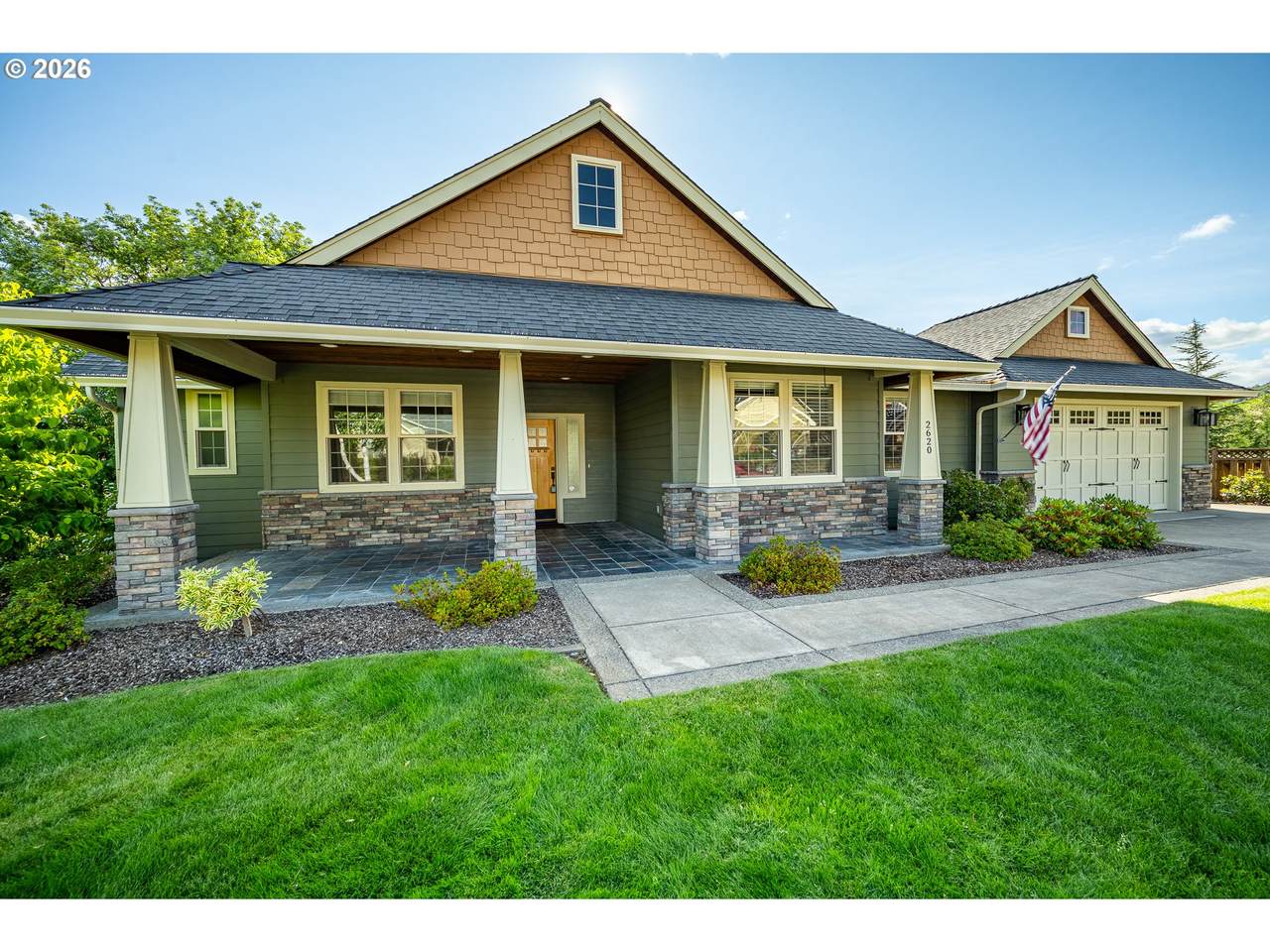 https://bt-photos.global.ssl.fastly.net/portland/1280_boomver_1_493398074-2.jpg
