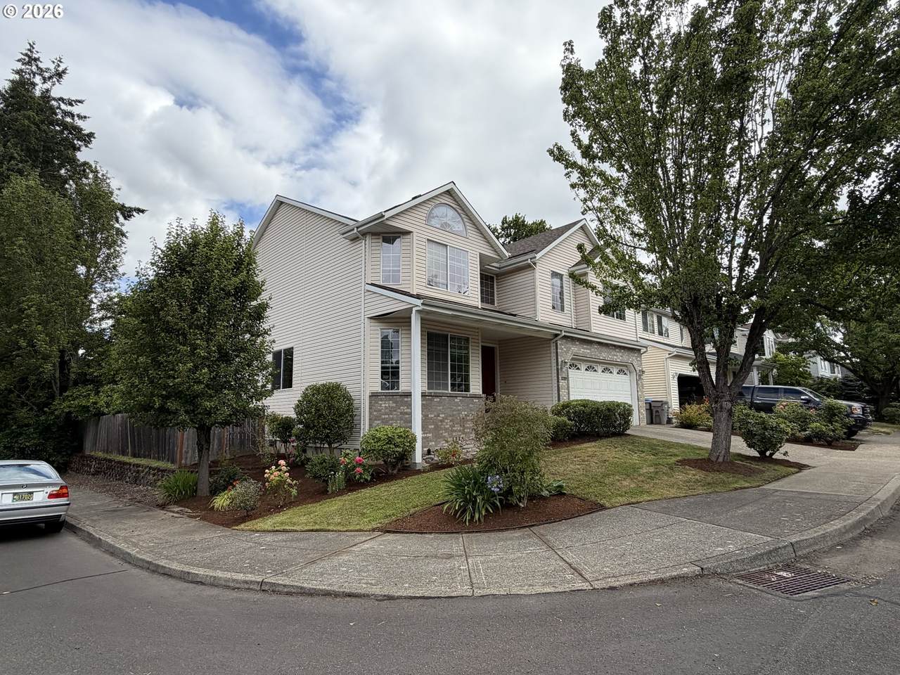 https://bt-photos.global.ssl.fastly.net/portland/1280_boomver_1_493461994-2.jpg
