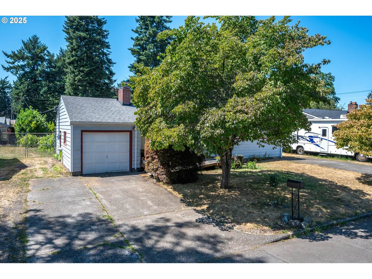 https://bt-photos.global.ssl.fastly.net/portland/1280_boomver_1_494494774-2.jpg