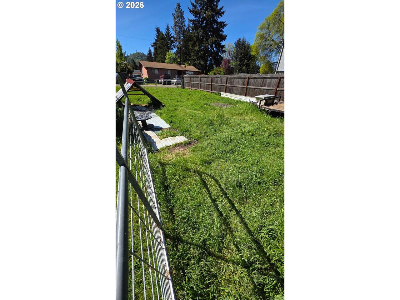 https://bt-photos.global.ssl.fastly.net/portland/1280_boomver_1_494657375-2.jpg