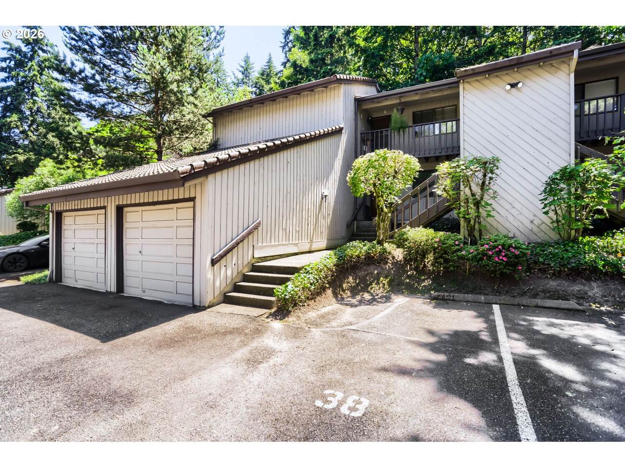 https://bt-photos.global.ssl.fastly.net/portland/1280_boomver_1_494773926-2.jpg
