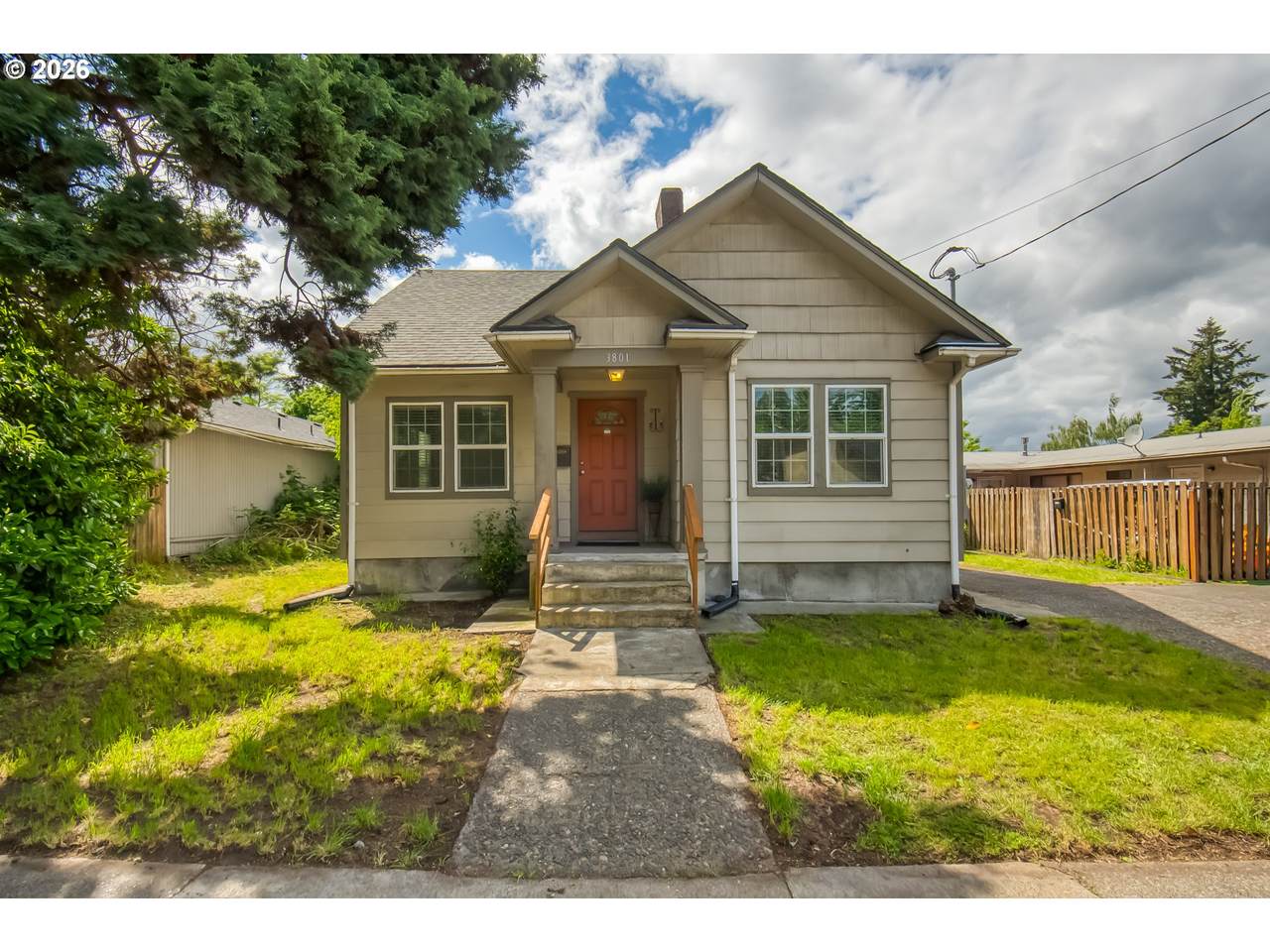 3801 82ND Ave - Photo 1
