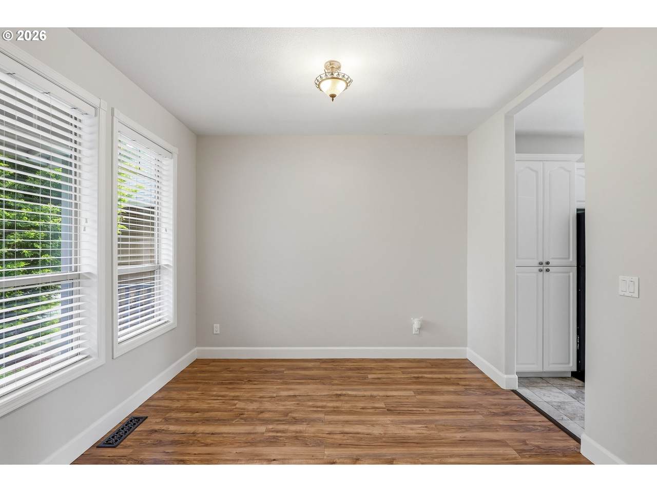 https://bt-photos.global.ssl.fastly.net/portland/1280_boomver_1_496306417-2.jpg