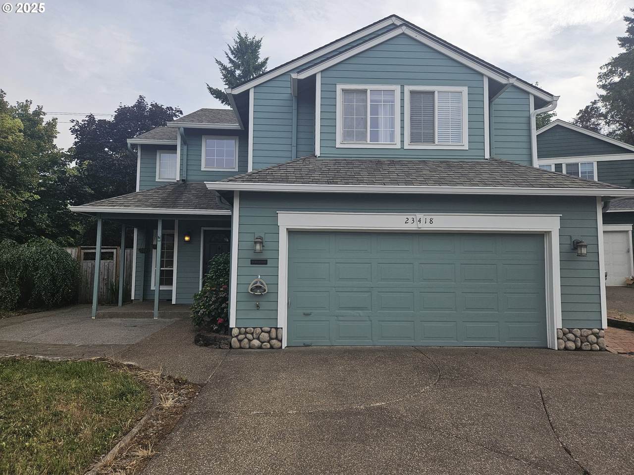 23418 William Ave - Photo 1