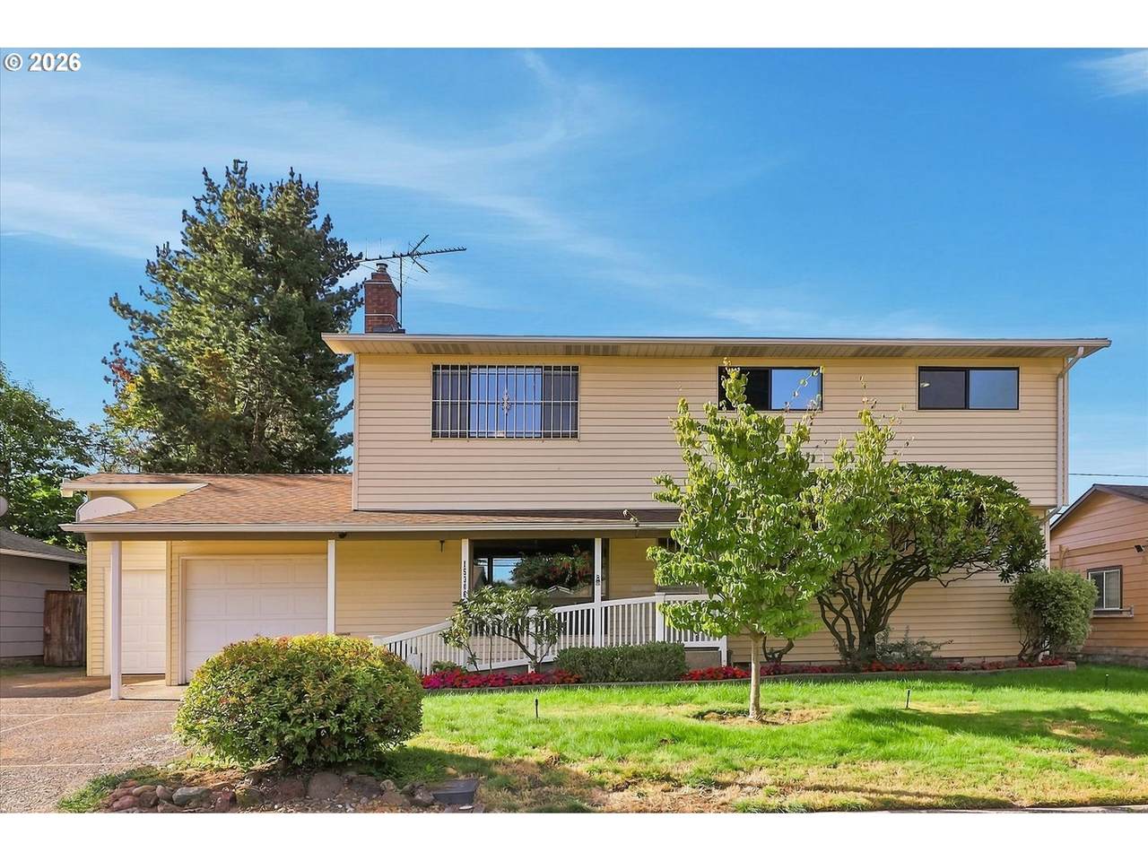 15306 Harrison St - Photo 1