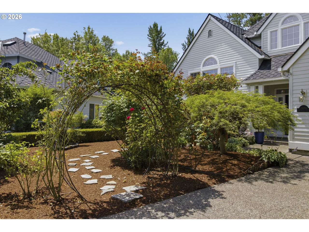 https://bt-photos.global.ssl.fastly.net/portland/1280_boomver_1_501632137-2.jpg