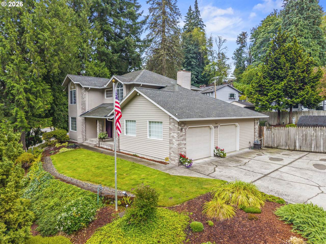 105 Inglewood Park - Photo 1