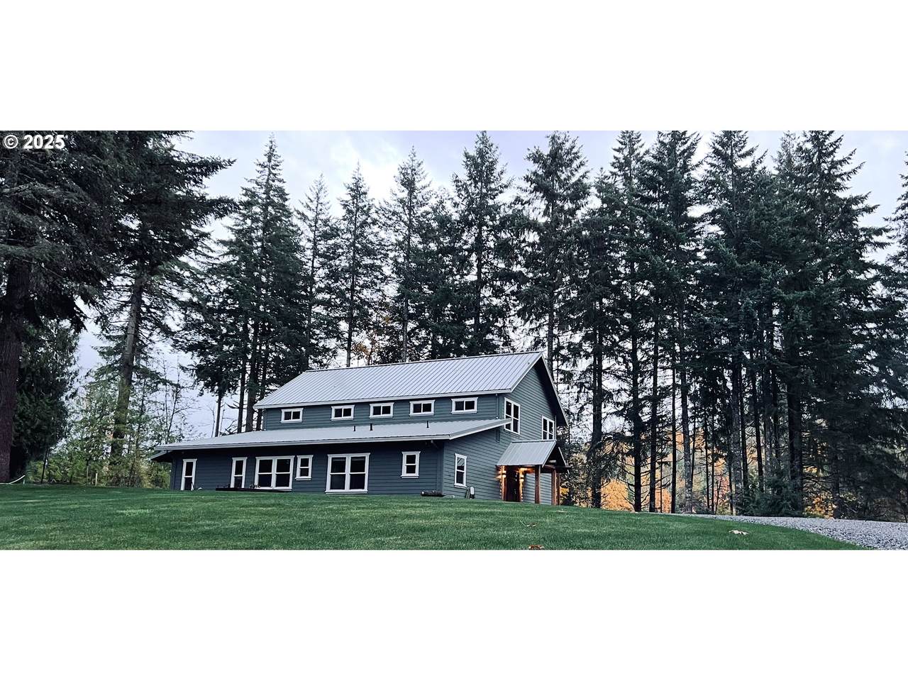 46910 Chrysler Dr - Photo 1