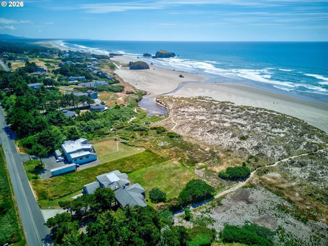 3446 Beach Loop Dr - Photo 1