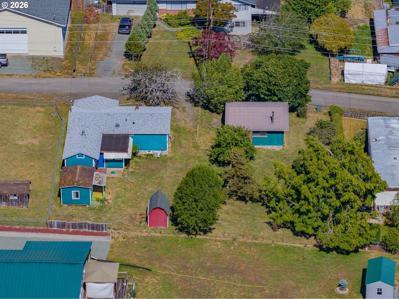 https://bt-photos.global.ssl.fastly.net/portland/1280_boomver_1_504526134-2.jpg