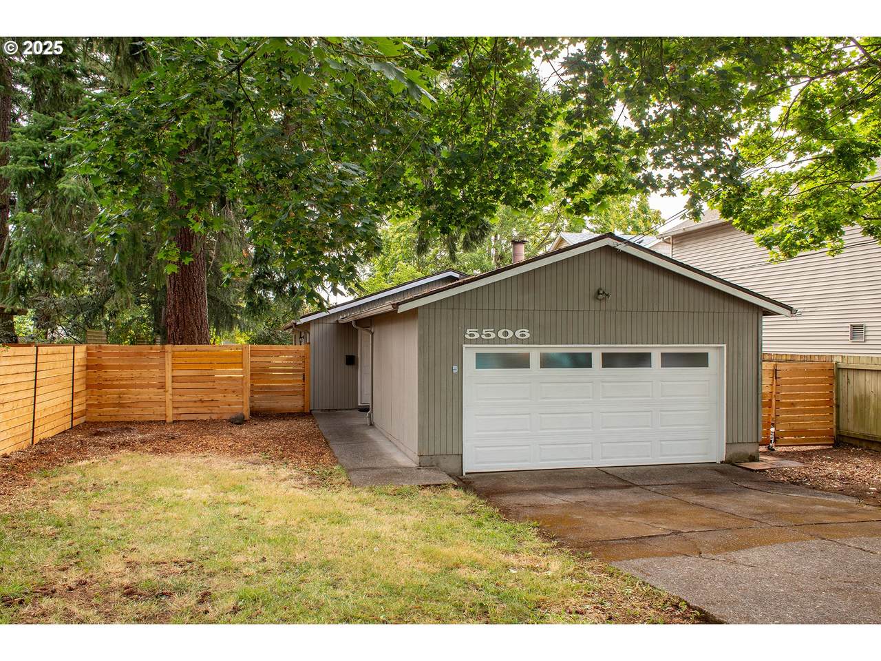 5506 89TH Ave - Photo 1