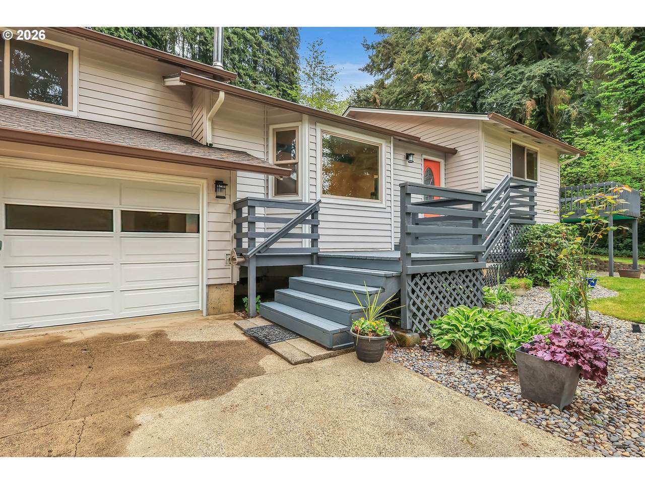https://bt-photos.global.ssl.fastly.net/portland/1280_boomver_1_505773959-2.jpg