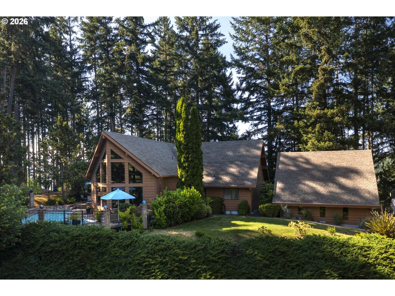 https://bt-photos.global.ssl.fastly.net/portland/1280_boomver_1_505798413-2.jpg