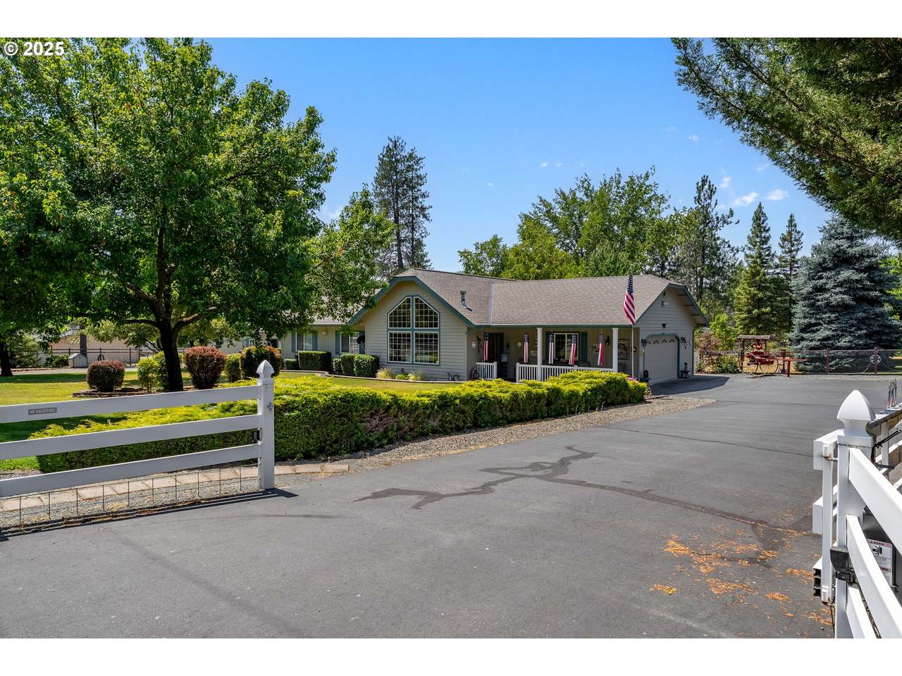 536 Soldier Creek Rd - Photo 1