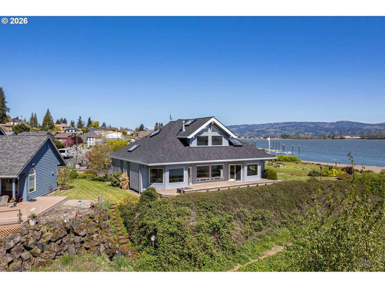 https://bt-photos.global.ssl.fastly.net/portland/1280_boomver_1_511550369-2.jpg