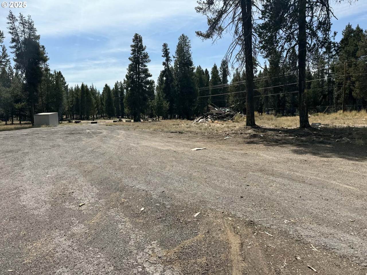 108936 Highway 97 - Photo 1