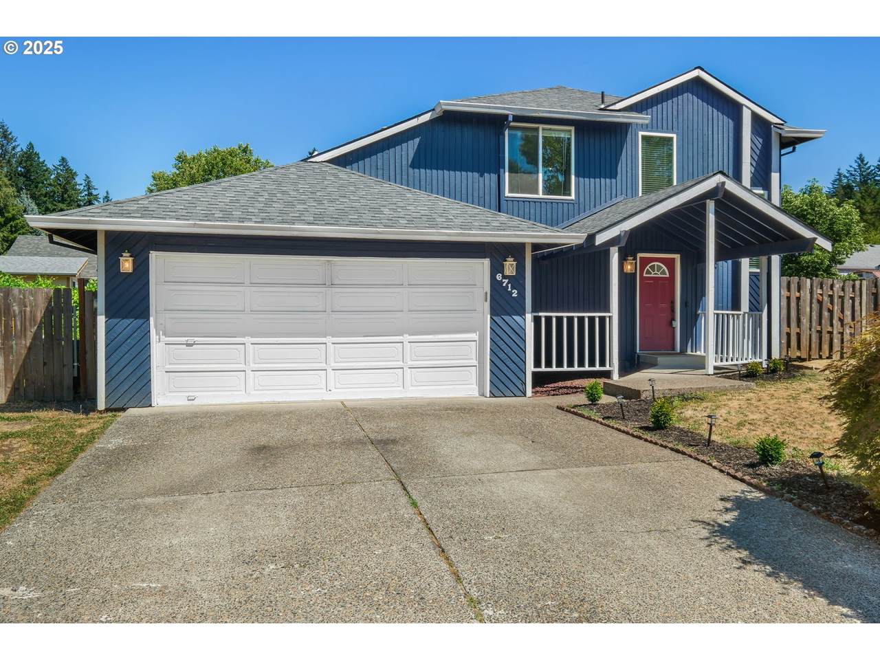 6712 114TH Ave - Photo 1