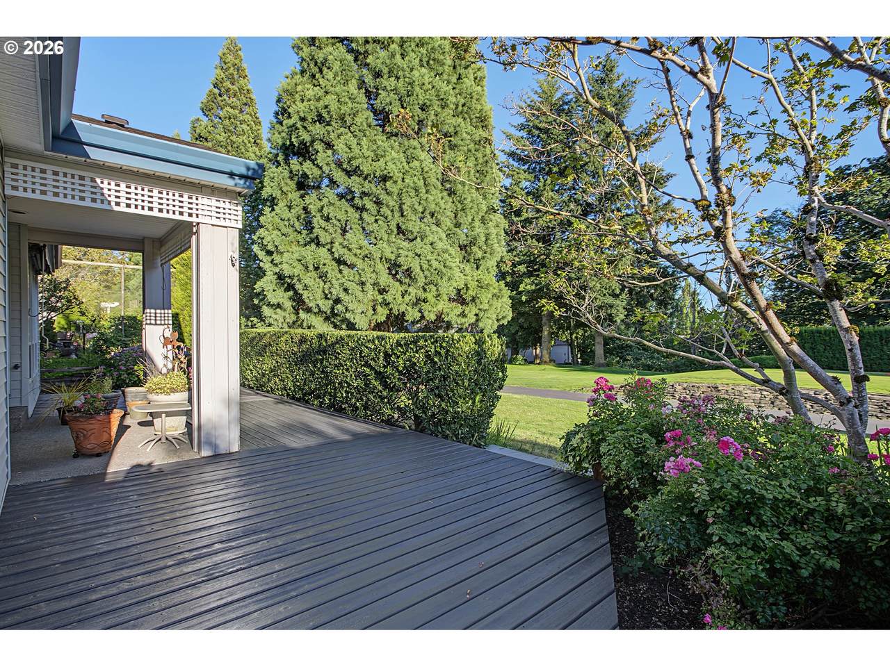 https://bt-photos.global.ssl.fastly.net/portland/1280_boomver_1_514499263-2.jpg