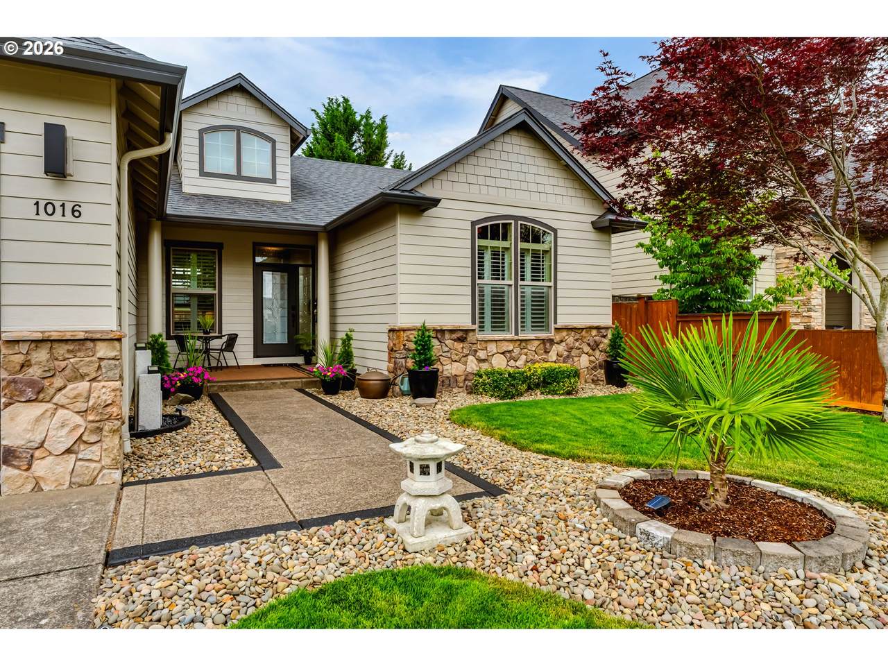https://bt-photos.global.ssl.fastly.net/portland/1280_boomver_1_515074396-2.jpg