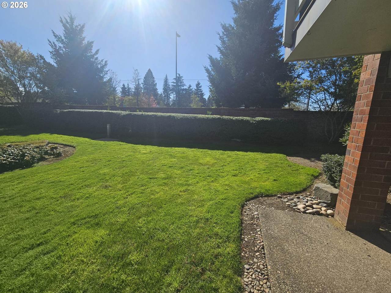 https://bt-photos.global.ssl.fastly.net/portland/1280_boomver_1_517734656-2.jpg