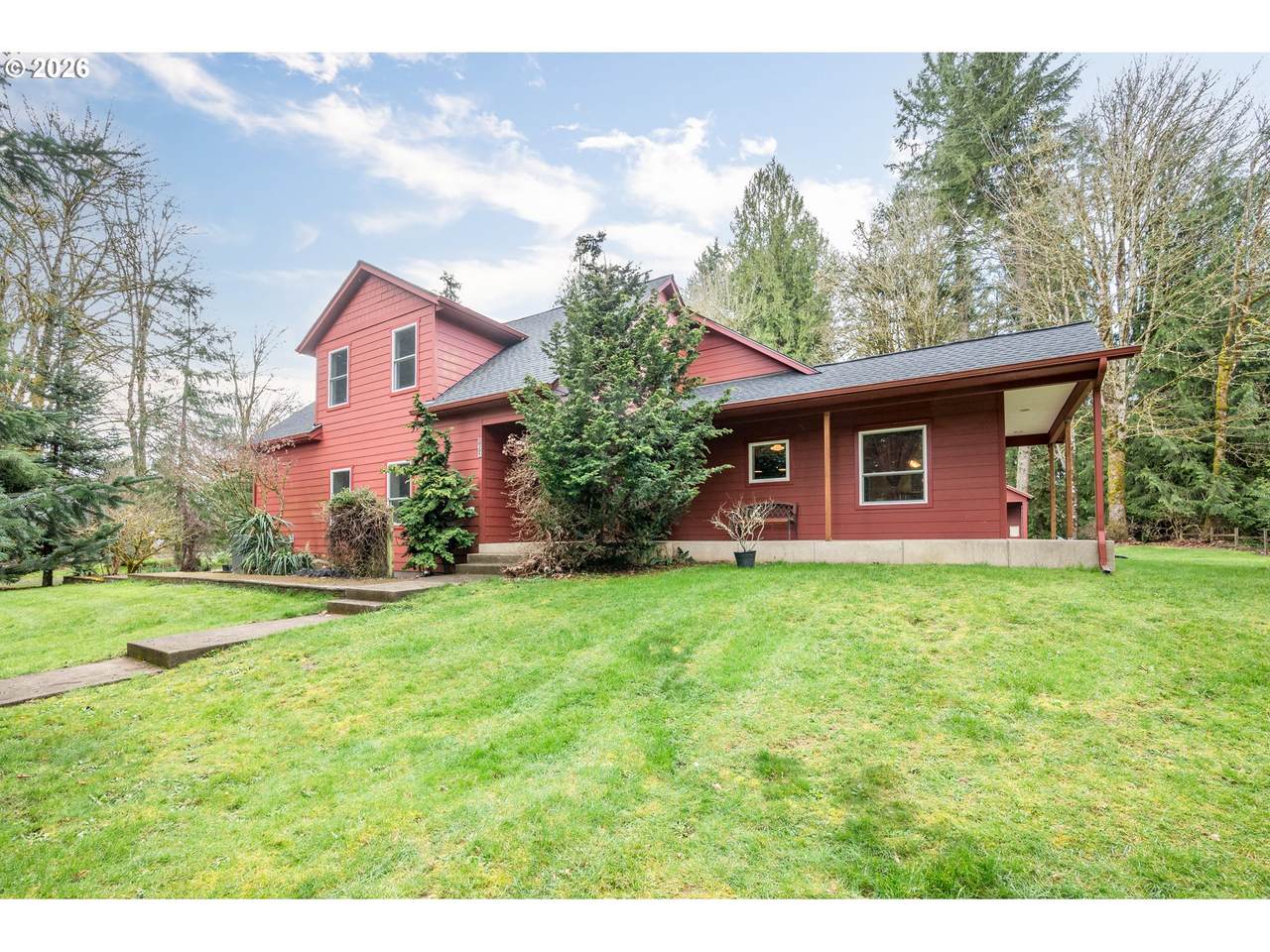 180 Trinity Dr - Photo 1