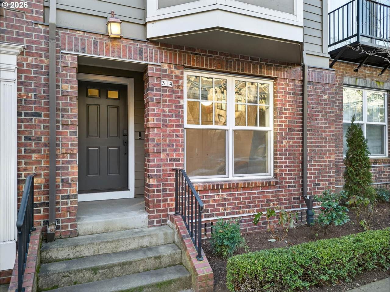 https://bt-photos.global.ssl.fastly.net/portland/1280_boomver_1_519715307-2.jpg