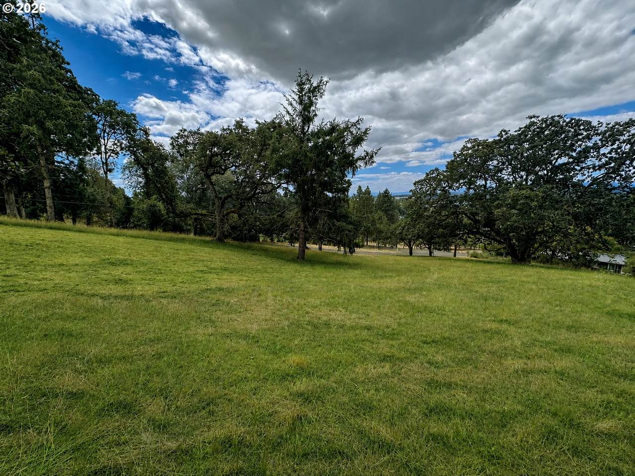 https://bt-photos.global.ssl.fastly.net/portland/1280_boomver_1_520181642-2.jpg