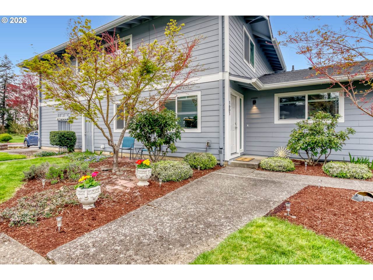 https://bt-photos.global.ssl.fastly.net/portland/1280_boomver_1_520846860-2.jpg
