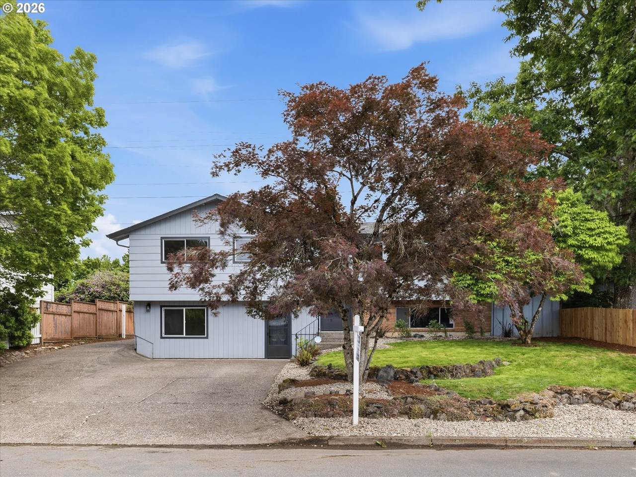 13416 Eastborne Dr - Photo 1