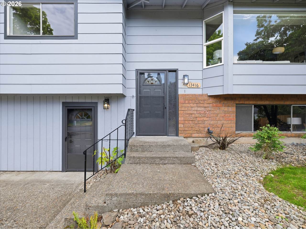 https://bt-photos.global.ssl.fastly.net/portland/1280_boomver_1_521804244-2.jpg