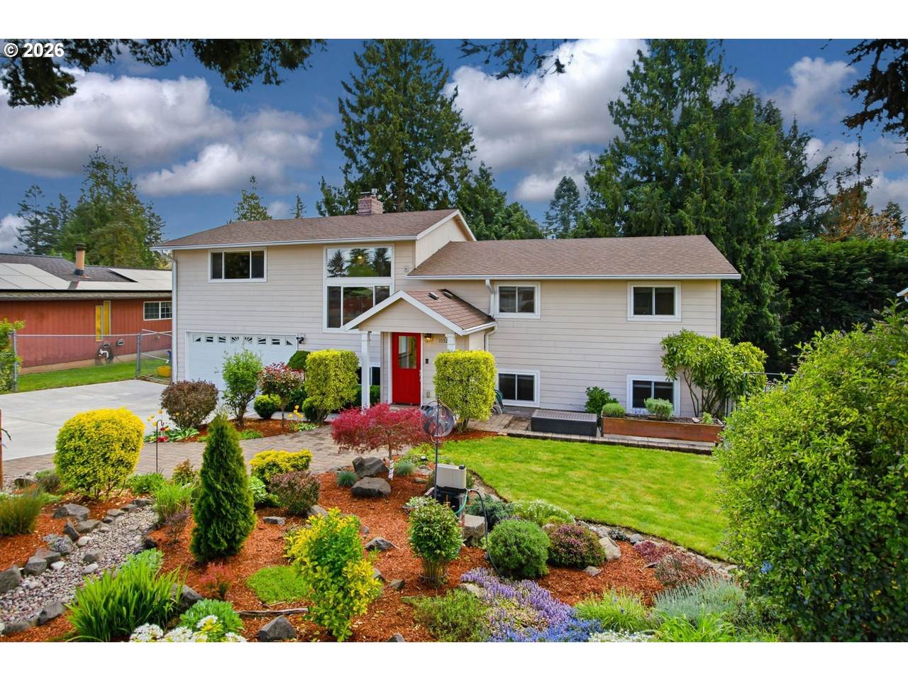10520 Siskiyou St - Photo 1