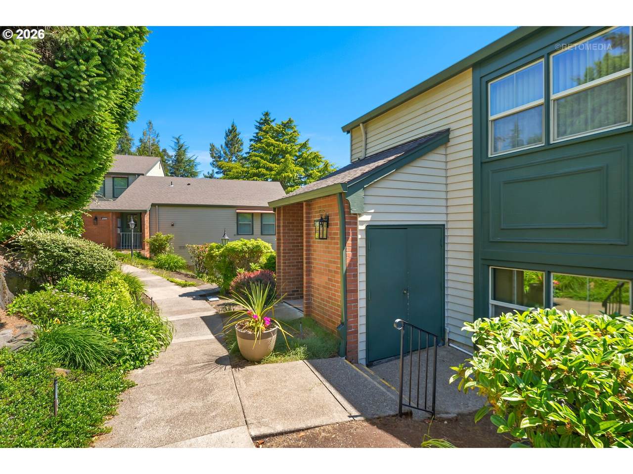 12671 Prince Edward Ct - Photo 1